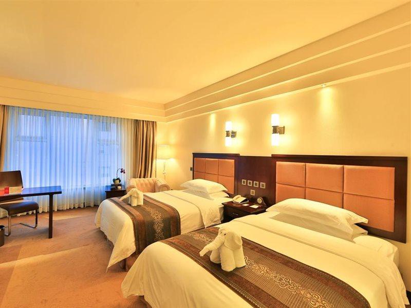 Ramada Chengdu North Otel Dış mekan fotoğraf