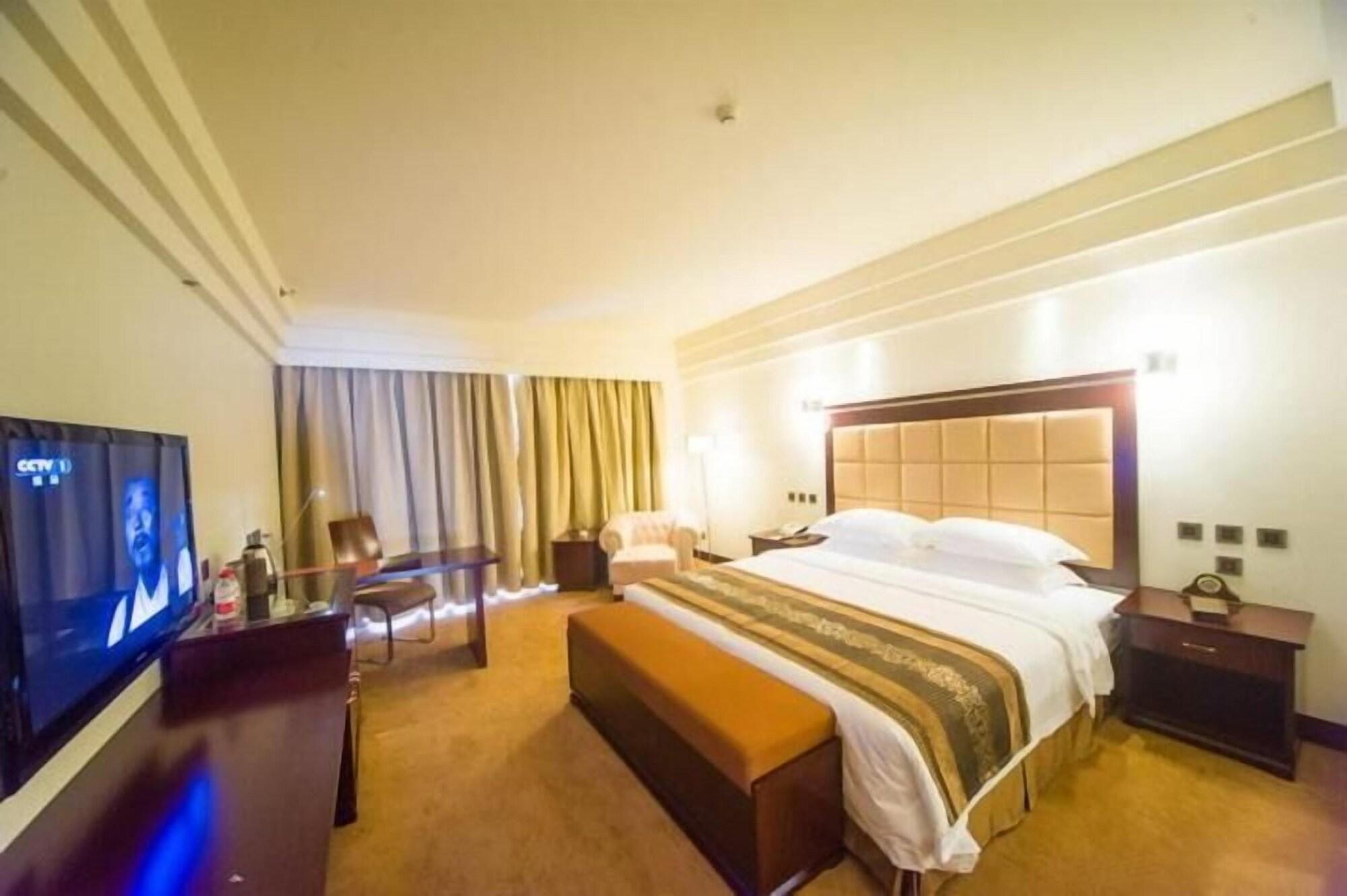 Ramada Chengdu North Otel Dış mekan fotoğraf