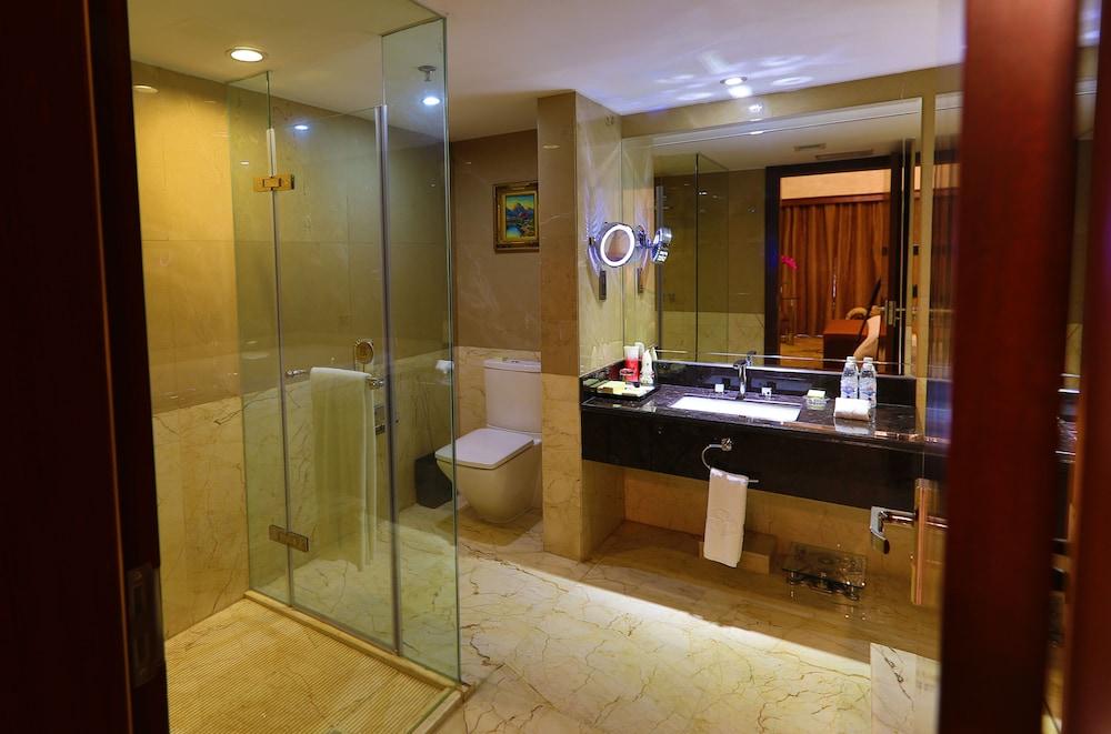 Ramada Chengdu North Otel Dış mekan fotoğraf