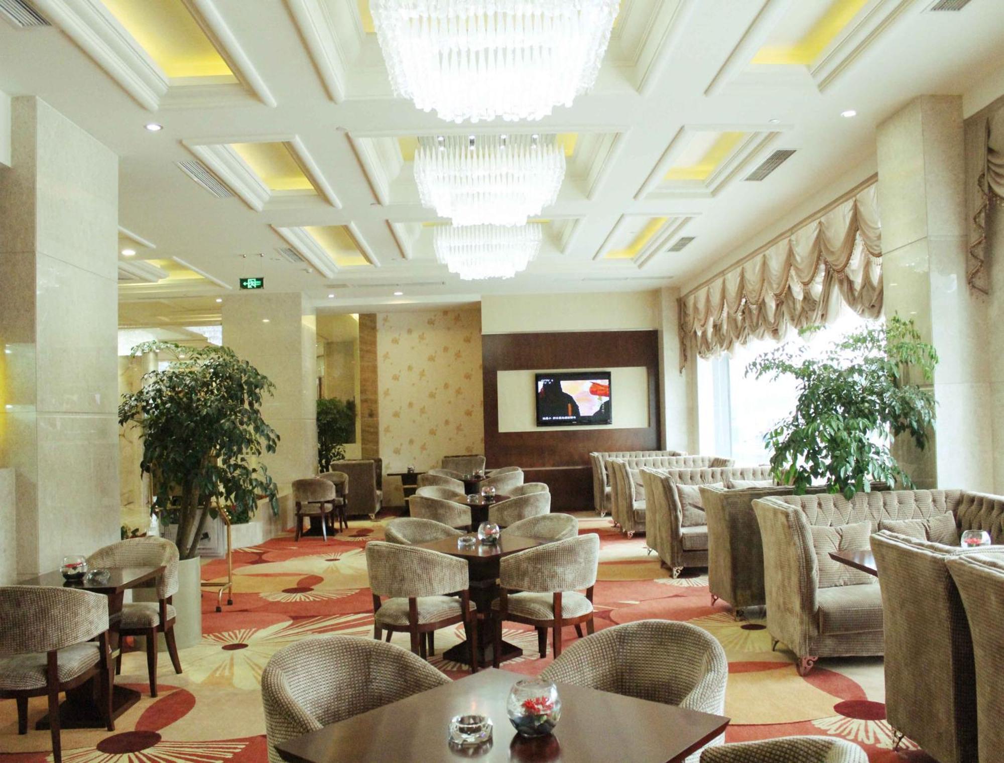 Ramada Chengdu North Otel Dış mekan fotoğraf