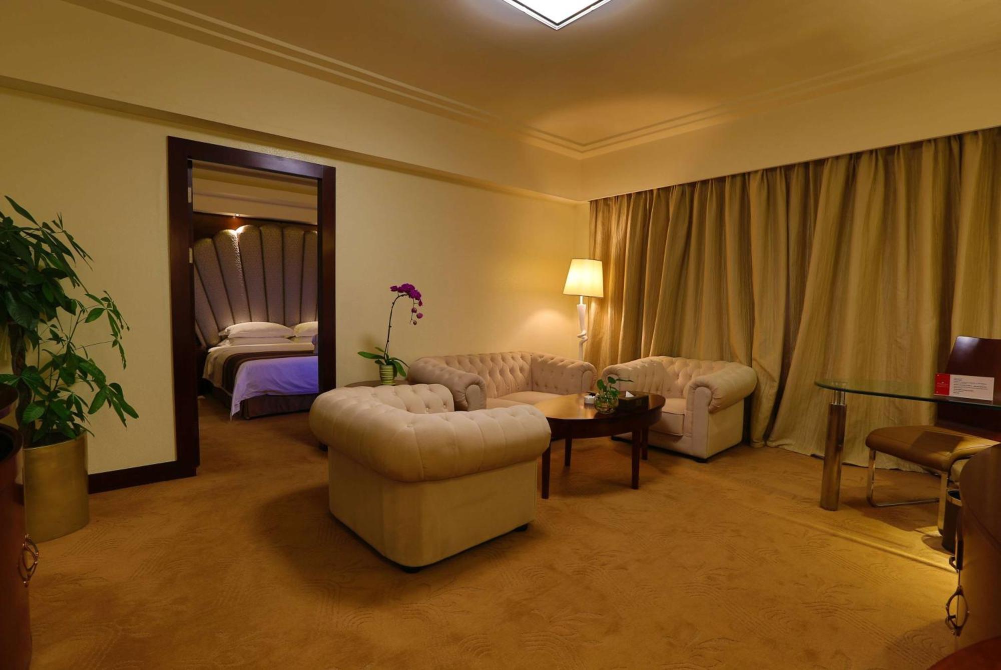 Ramada Chengdu North Otel Dış mekan fotoğraf