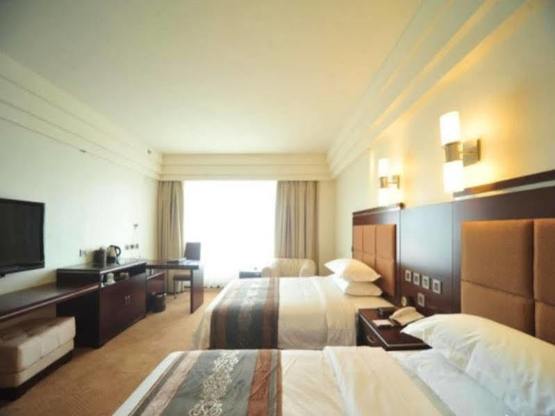 Ramada Chengdu North Otel Dış mekan fotoğraf